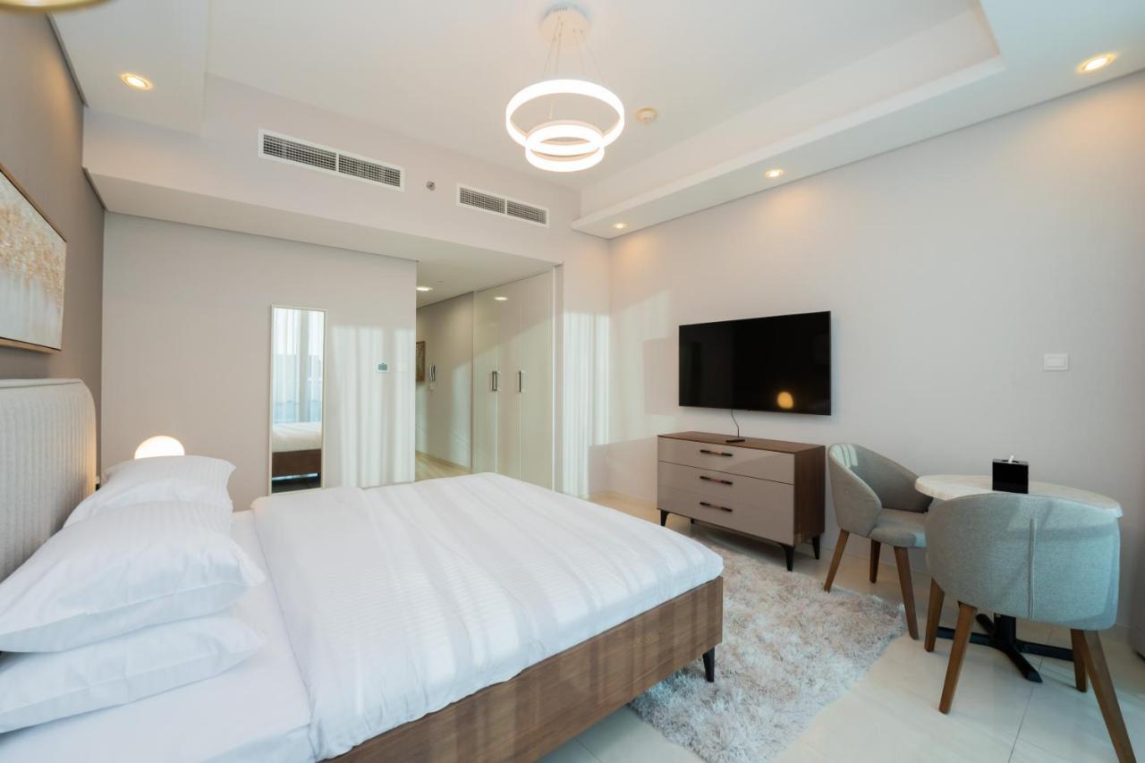 Kasco Homes Waves Tower Business Bay Dubai Exterior foto