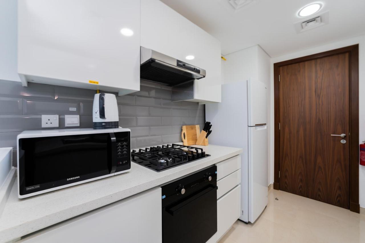 Kasco Homes Waves Tower Business Bay Dubai Exterior foto