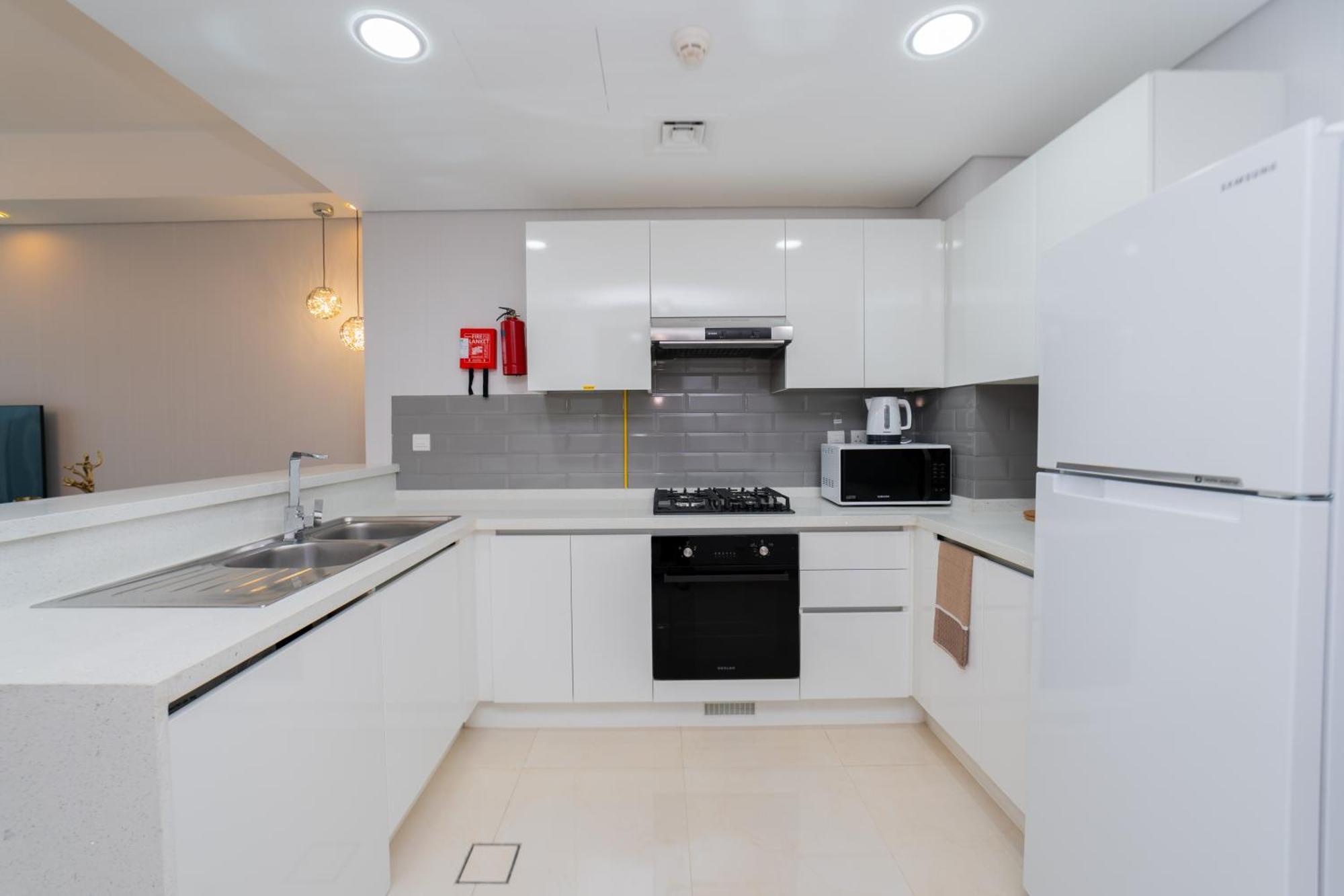 Kasco Homes Waves Tower Business Bay Dubai Exterior foto